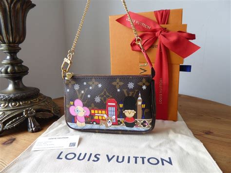 Louis Vuitton Mini Pochette Accessoires Limited Edition London 